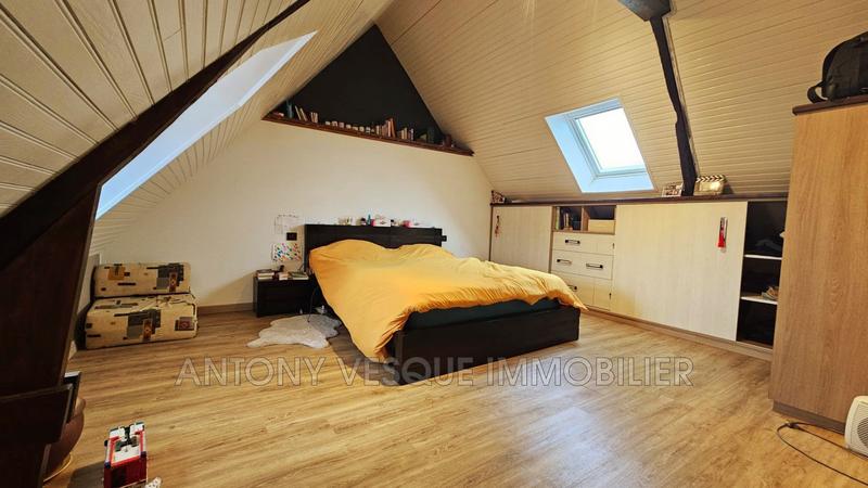 Maison - 85 m² - 5 pièces