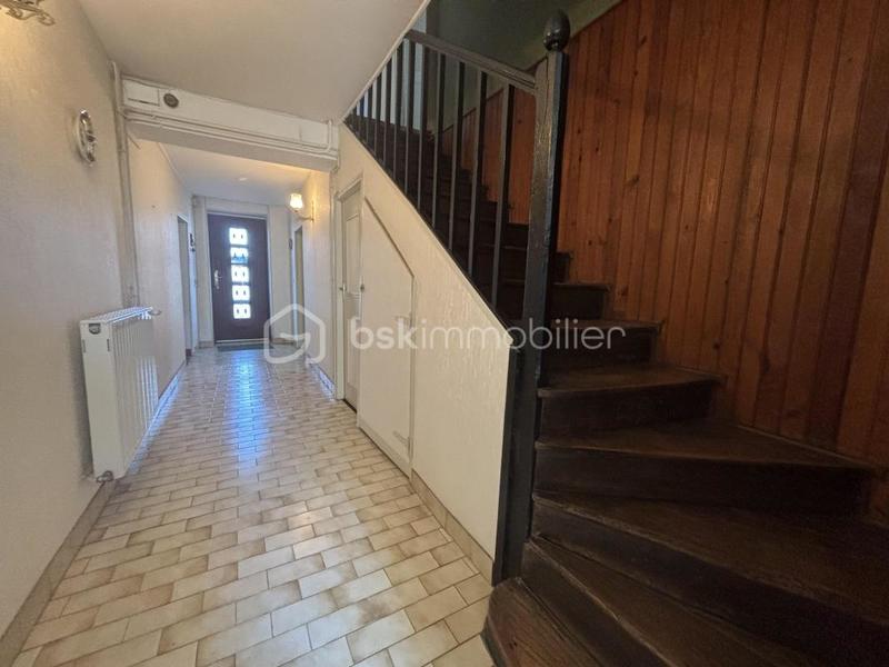 Maison ancienne - 177 m² - 8 pièces