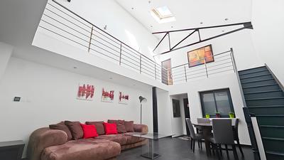 Loft - 109 m² - 4 pièces