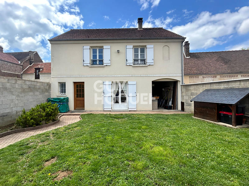 Maison - 91 m² - 5 pièces