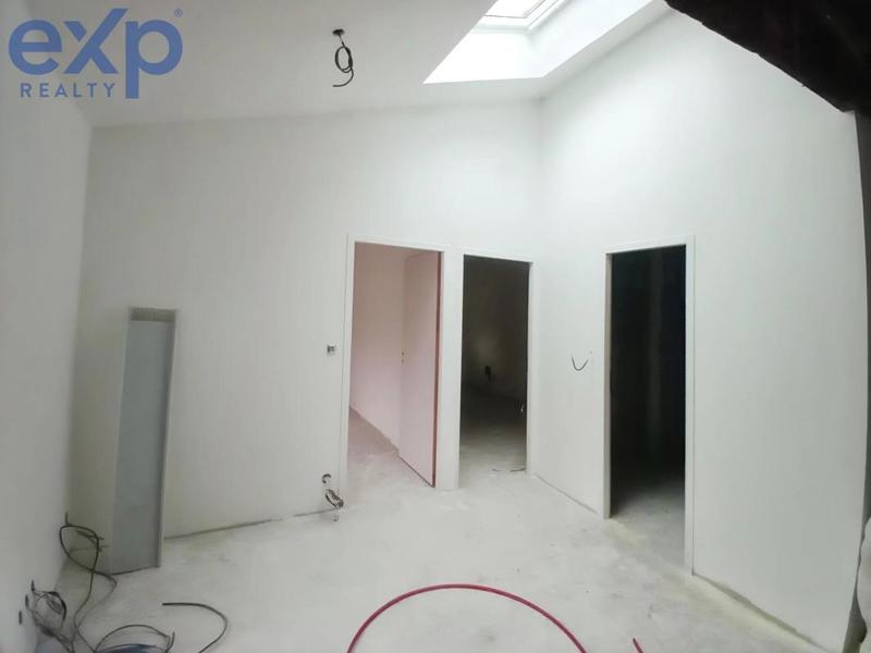 Immeuble - 300 m² - 15 pièces