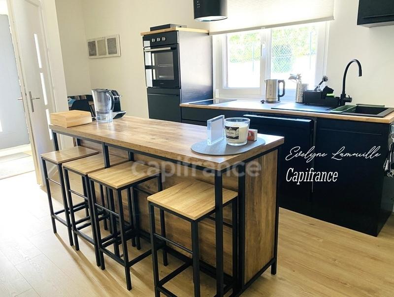 Maison - 197 m² - 7 pièces