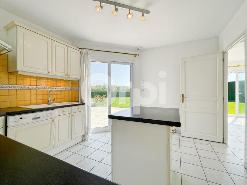 Maison - 161 m² - 6 pièces