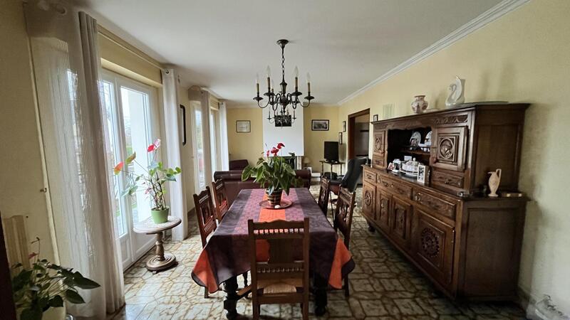 Maison - 90 m² - 3 pièces