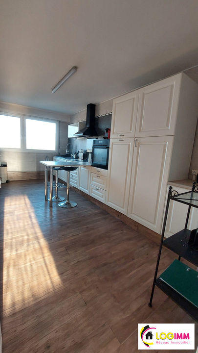 Appartement - 86 m² - 5 pièces