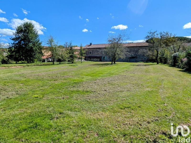 Maison - 237 m² - 6 pièces