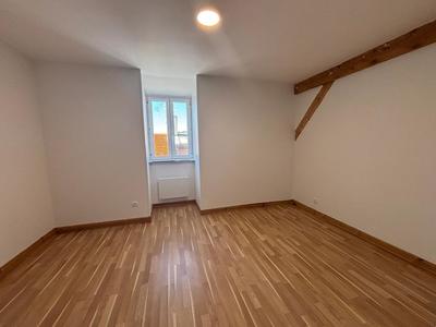 Appartement - 67 m² - 2 pièces