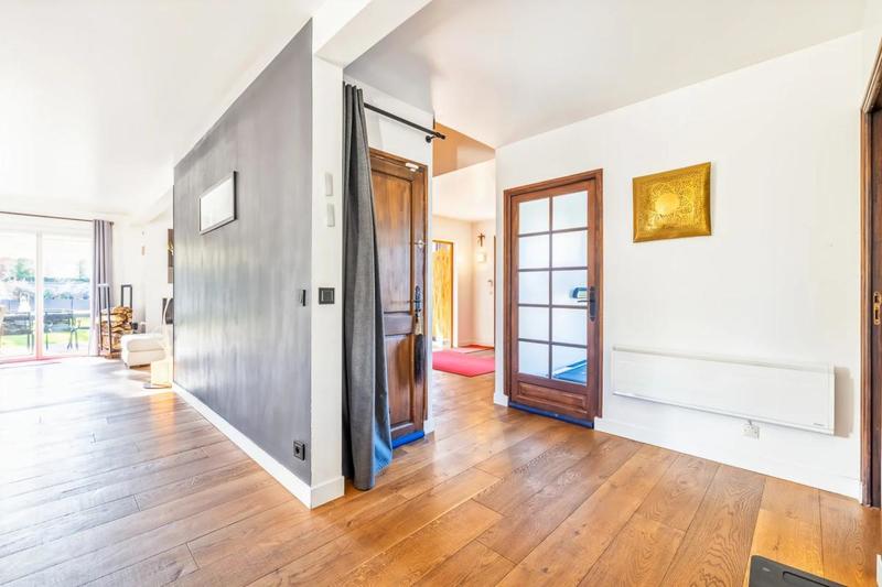 Maison - 176 m² - 6 pièces