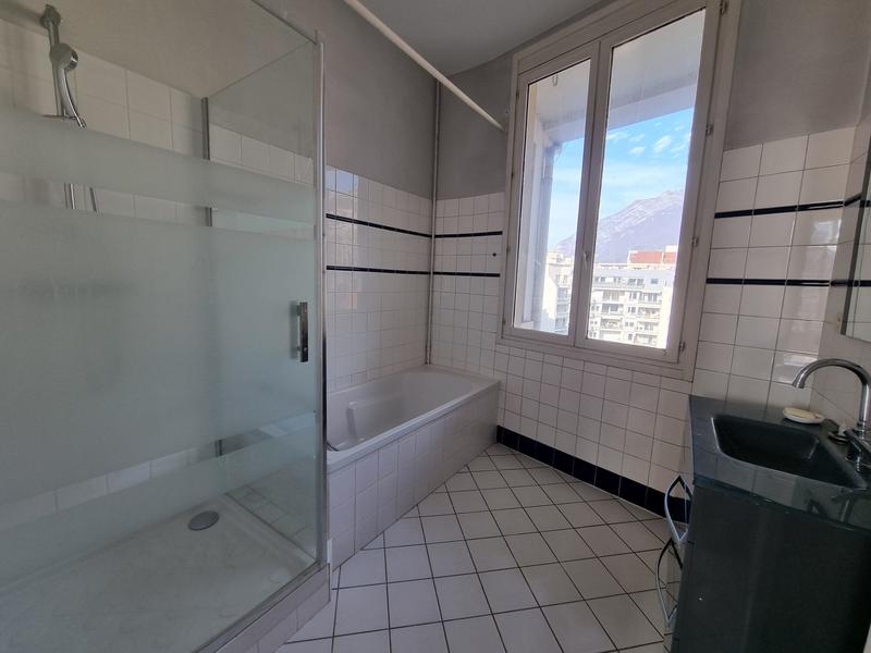 Appartement - 157 m² - 4 pièces