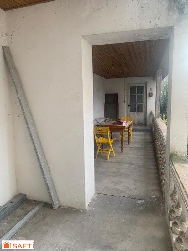 Maison - 270 m² - 15 pièces