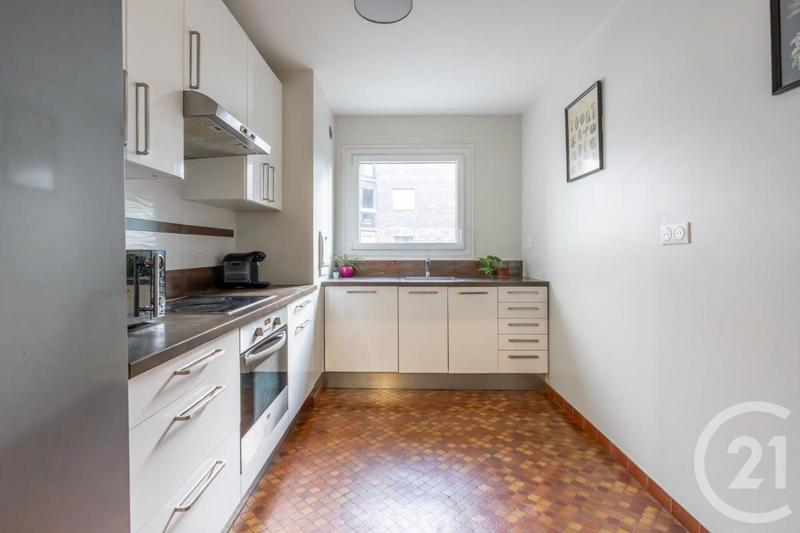 Appartement - 87 m² - 4 pièces