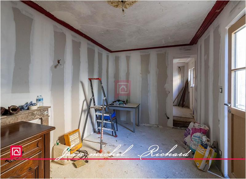 Maison - 98 m² - 3 pièces