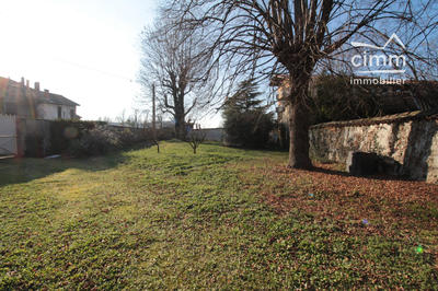 Maison traditionnelle - 225 m² - 5 pièces