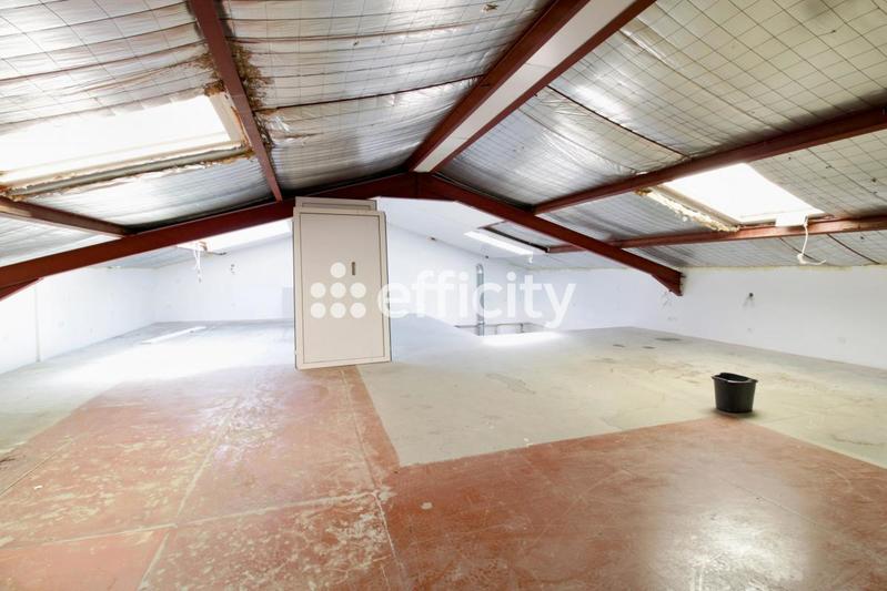 Maison - 150 m² - 4 pièces