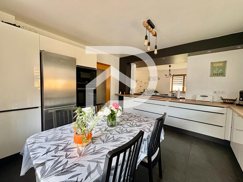 Maison - 115 m² - 5 pièces