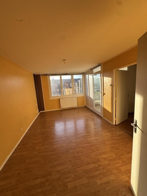 Appartement - 60 m² - 2 pièces