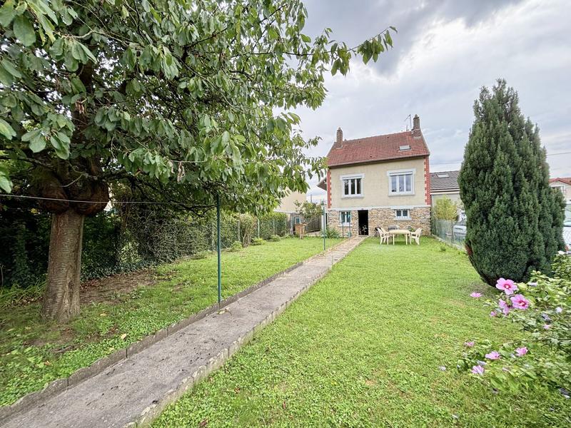 Maison ancienne - 100 m² - 6 pièces