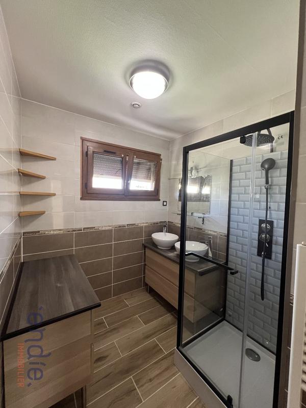 Maison - 168 m² - 6 pièces