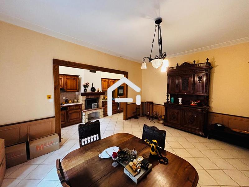 Maison - 178 m² - 7 pièces