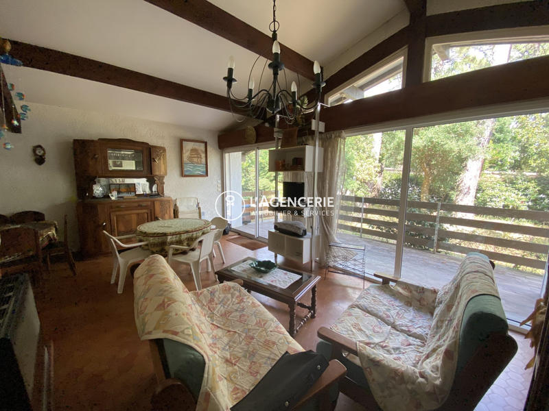 Villa - 90 m² - 5 pièces