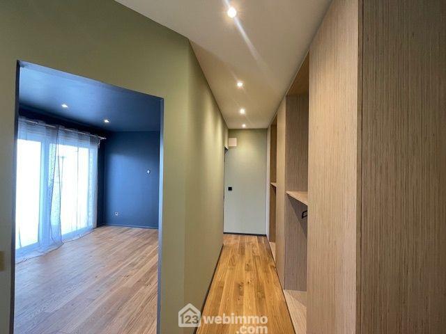 Maison - 92 m² - 5 pièces