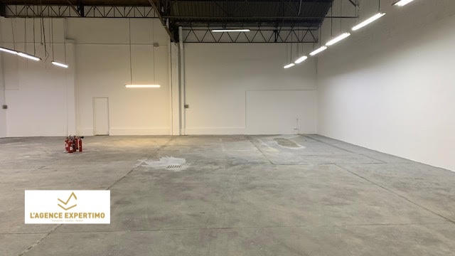 Local commercial - 800 m²