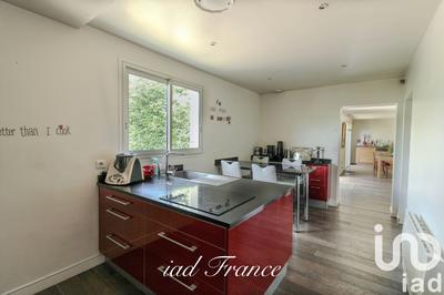 Maison - 192 m² - 7 pièces