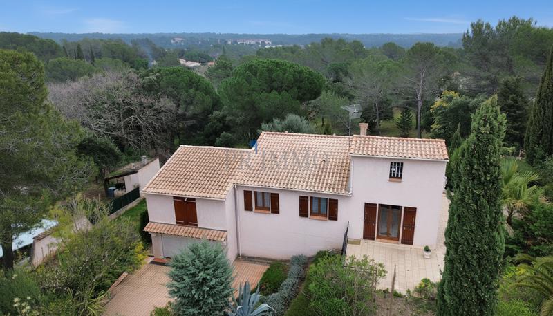 Maison - 114 m² - 4 pièces