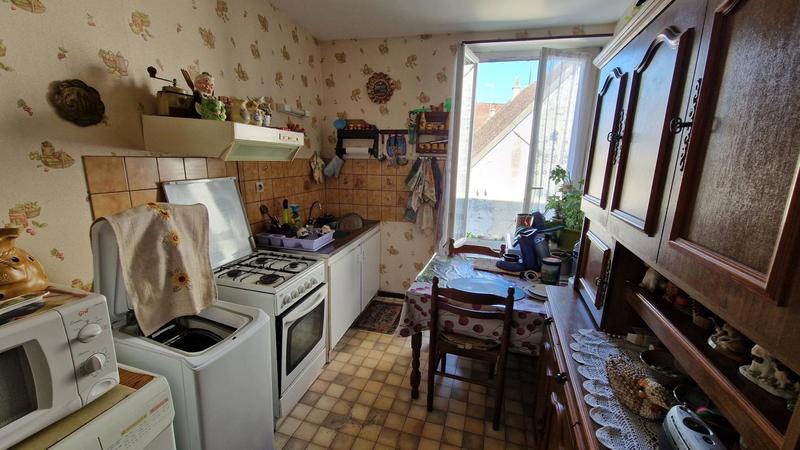 Immeuble - 183 m² - 9 pièces