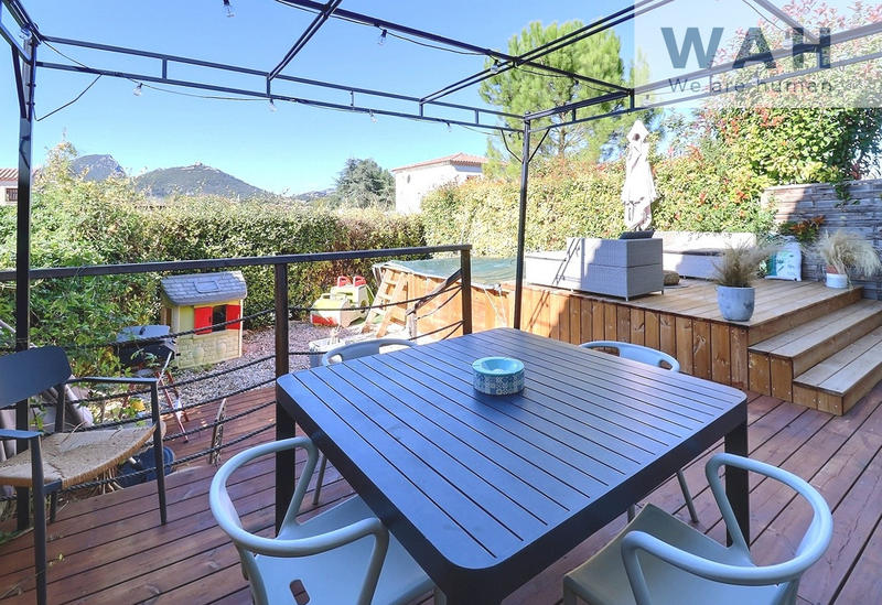 Maison - 86 m² - 4 pièces