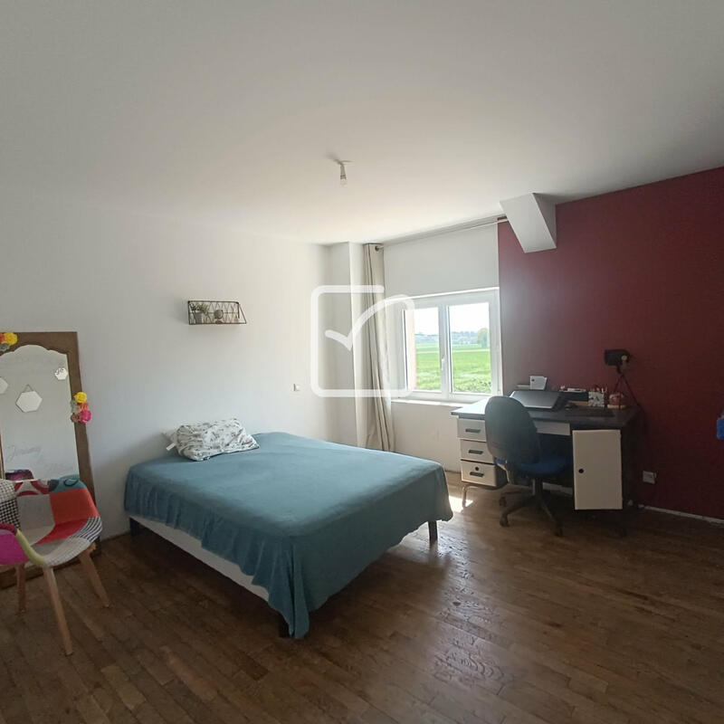 Maison de village - 186 m² - 6 pièces