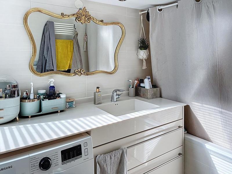 Loft - 80 m² - 3 pièces