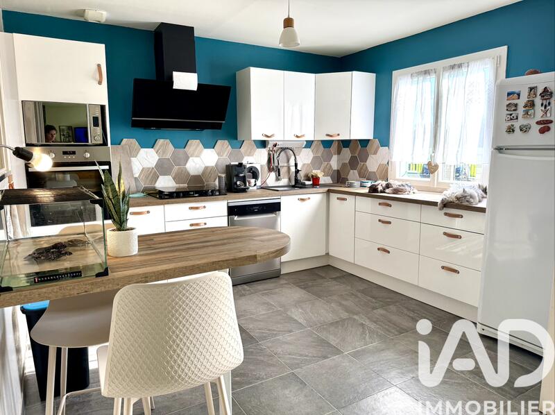 Maison - 100 m² - 4 pièces