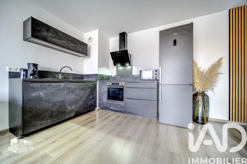 Appartement - 60 m² - 3 pièces