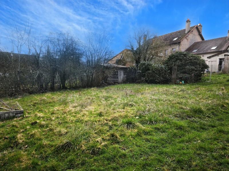 Appartement - 100 m² - 6 pièces