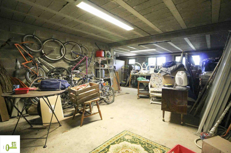 Maison - 192 m² - 10 pièces