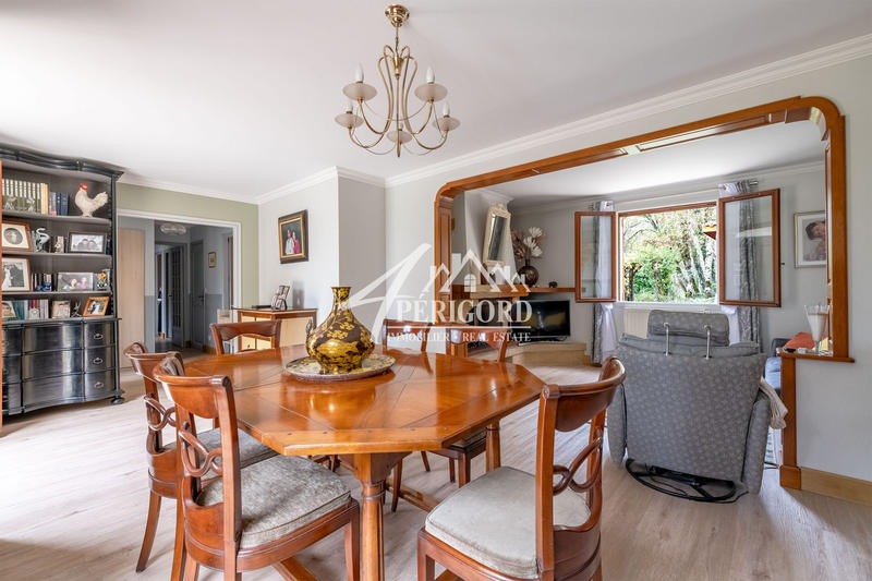 Maison - 103 m² - 5 pièces