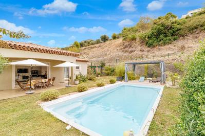Villa - 164 m² - 4 pièces