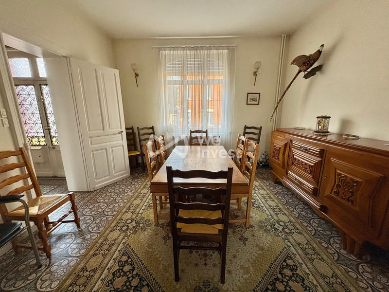 Maison - 184 m² - 7 pièces