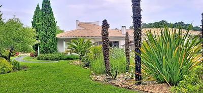 Villa - 190 m² - 8 pièces