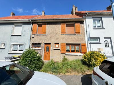 Maison - 85 m² - 4 pièces