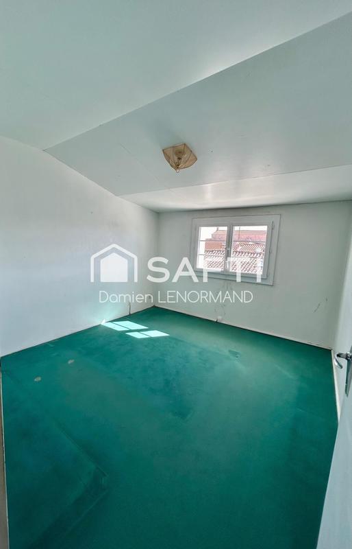 Maison - 111 m² - 10 pièces