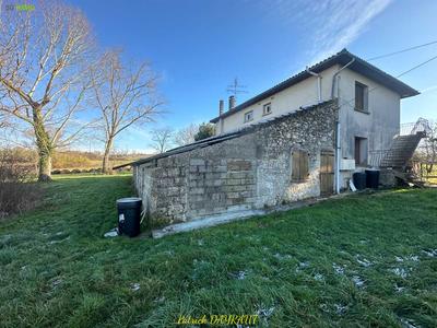 Immeuble - 200 m² - 7 pièces