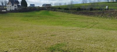 Terrain agricole - 8 400 m²