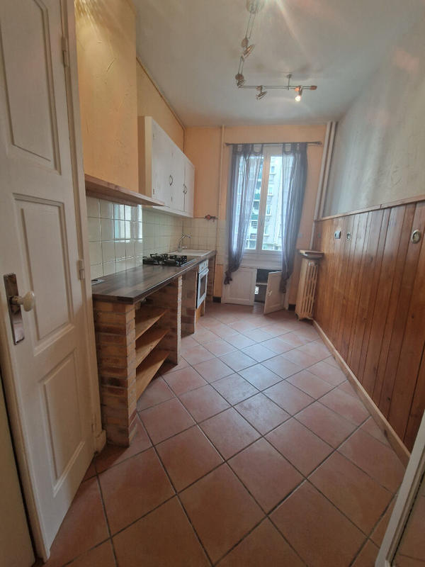 Appartement - 98 m² - 4 pièces