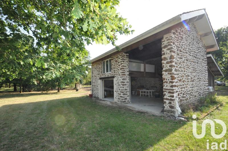 Maison - 260 m² - 10 pièces