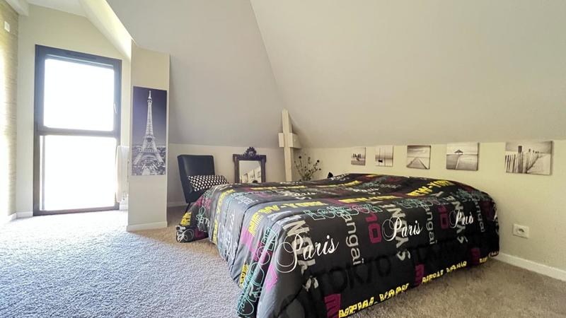 Maison - 182 m² - 5 pièces