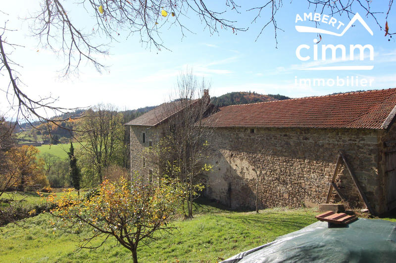 Maison - 111 m² - 8 pièces