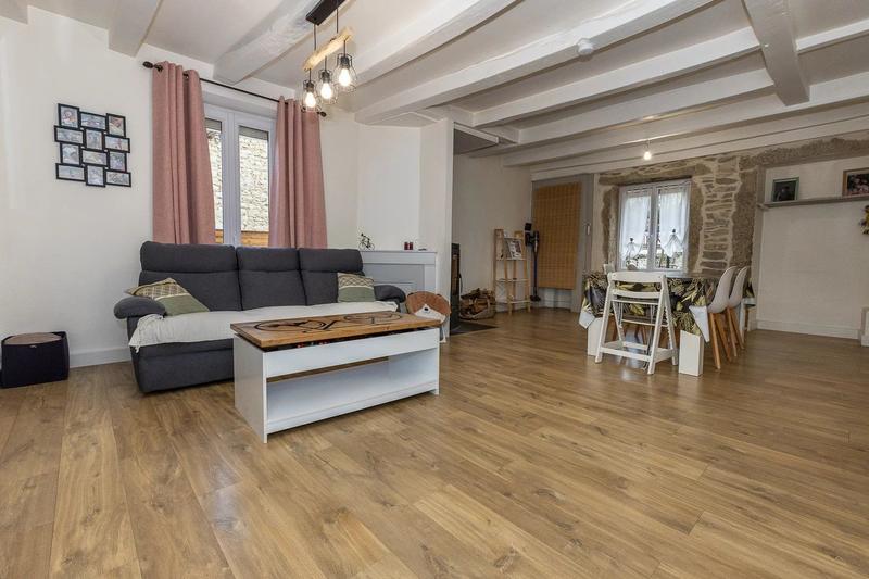 Maison - 140 m² - 6 pièces