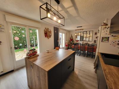 Maison - 120 m² - 6 pièces